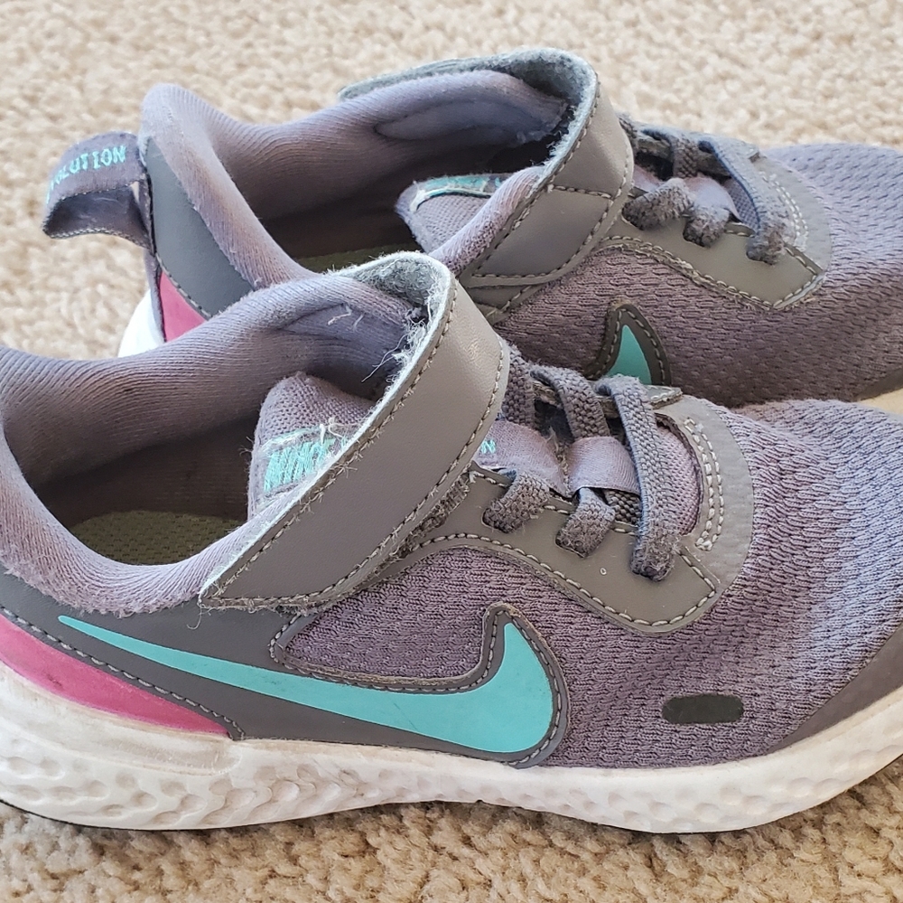 SOLD Little Girl/Toddler gray Nike Revolution velcro athletic shoes